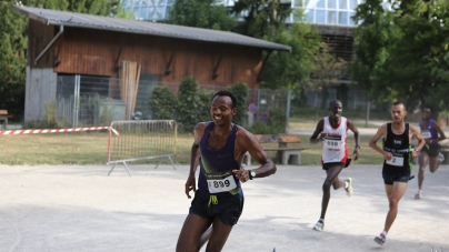 Qaasim Shumbii remporte les 10 km de Grenoble